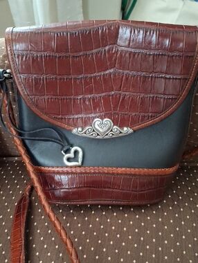 BRIGHTON Brown Croc-Textured Crossbody Bag with Heart Accent